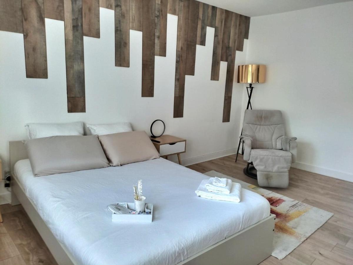 Ch Privee 18M - Canape - Netflix - Appart 120M Woippy Екстериор снимка